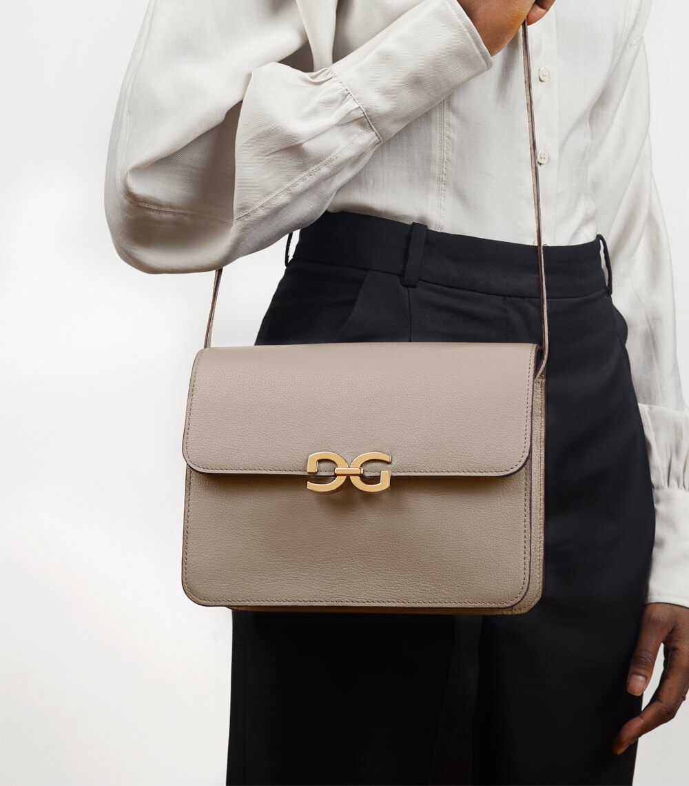 Caprese Emily in Paris Printed Backpack Bag – Caprese Bags